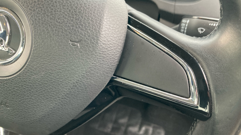 Skoda Fabia 1.2 TSI SE 5dr DSG Petrol Hatchback